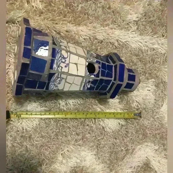 Pacific Rim Cobalt and White  Mosaic Lighthouse Bird Feeder/House - Picture 6 of 11